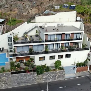 https://guesthouse-theview.madeira-islandshotels.com